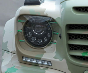 Mercedes-Benz G63 AMG Sahara Edition po tuningu Mansory