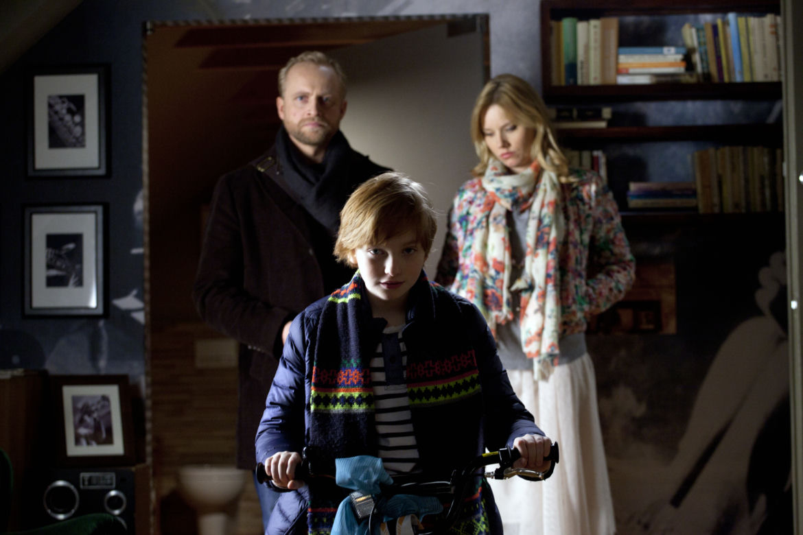 Sama słodycz odc. 12. Marta (Roma Gąsiorowska), Fryderyk (Piotr Adamczyk), Staś (Olaf Marchwicki)