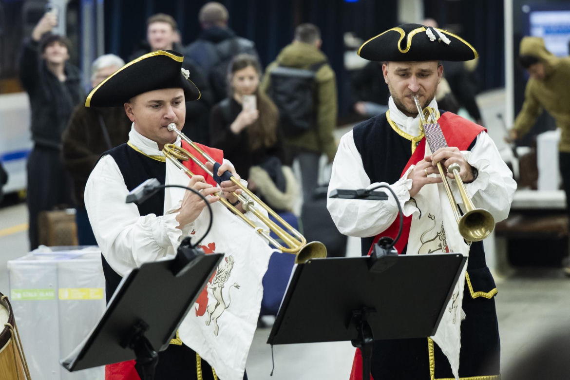 Minister kultury ruszyła na świąteczne zakupy