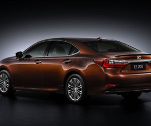 Lexus ES 200 - lifting 2016