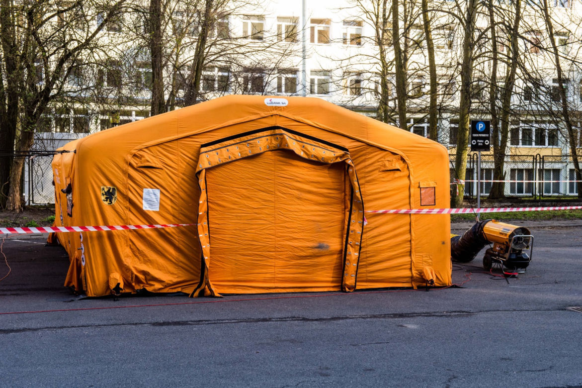 Szpitale w Trójmieście szykują się na szczyt koronawirusa