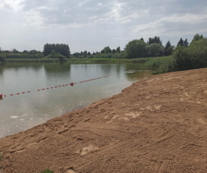 Nowe plaże w gminie Dywity. Tutaj złapiesz chwilę wytchnienia w upałach [ZDJĘCIA]