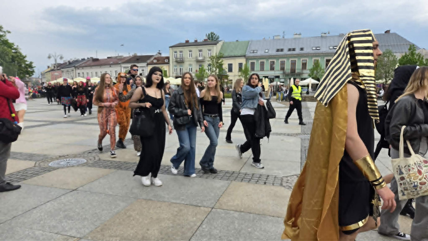 Juwenalia 2026 w Kielcach. Barwny korowód przeszedł ulicami miasta