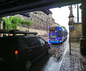 Kraków całkowicie sparaliżowany przez ulewy 23.05.2019: zalane drogi, brak prądu, nie kursują tramwaje