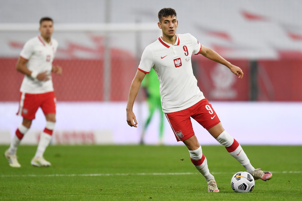 Jakub Moder w meczu Polska - Finlandia