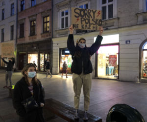 Kilka tysięcy osób na kolejnym proteście w Krakowie przeciw zaostrzeniu prawa aborcyjnego