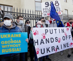 Putin  urządzi pucz na Ukrainie? Chce przejąć władzę od  środka