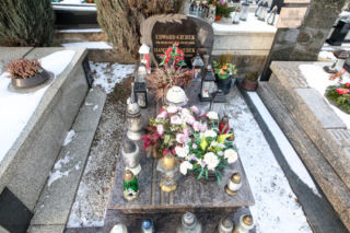 Grób Gierka a 113. rocznicę jego urodzin