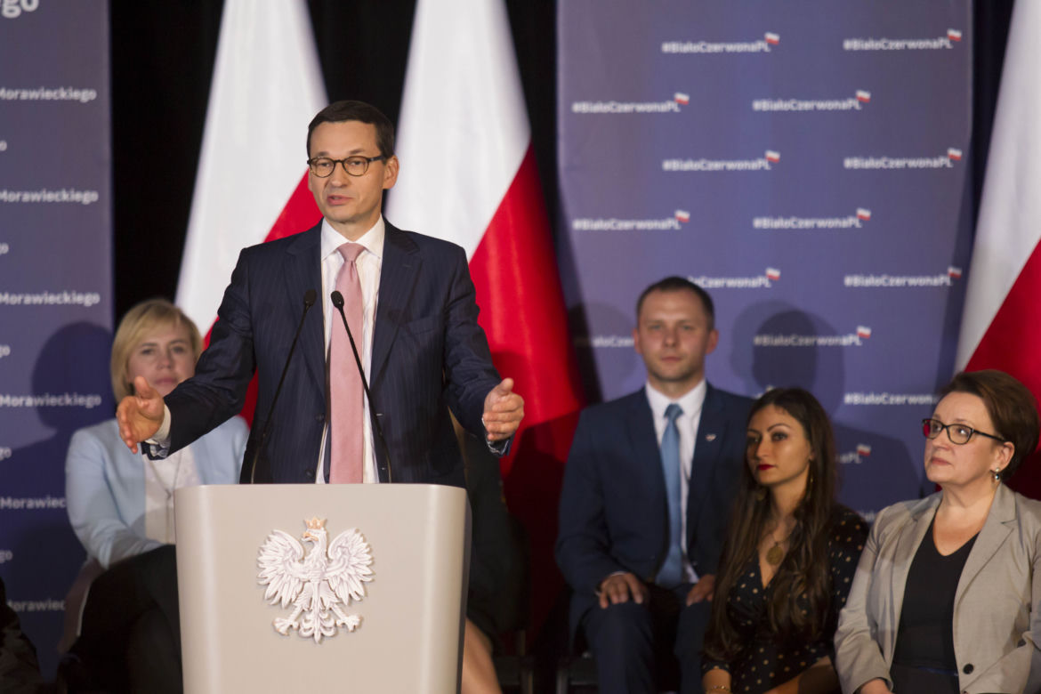 Tego chcą wyborcy PiS. Morawiecki za Kaczyńskiego.