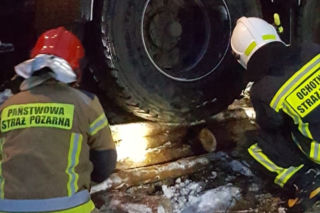 Gwda Mała: Pociąg wyhamował w ostatniej chwili! To cud, że nikt nie zginął [ZDJĘCIA, WIDEO]