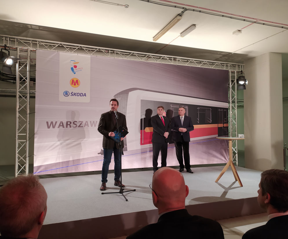 Nowe pociągi metra dla Warszawy. Jest umowa ze Skodą na dostawę wagonów