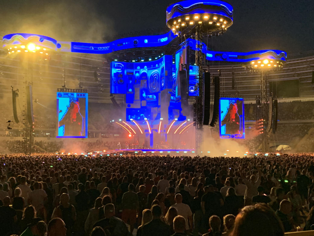 Dawid Podsiadło po raz kolejny wypełnił Stadion Śląski po brzegi. Morskie ssaki zrobiły furorę