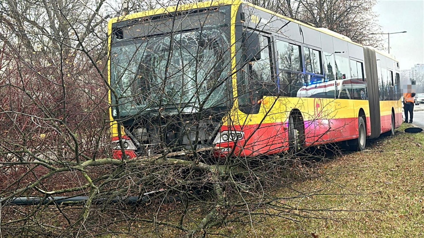 Wypadek autobusu na Ursynowie