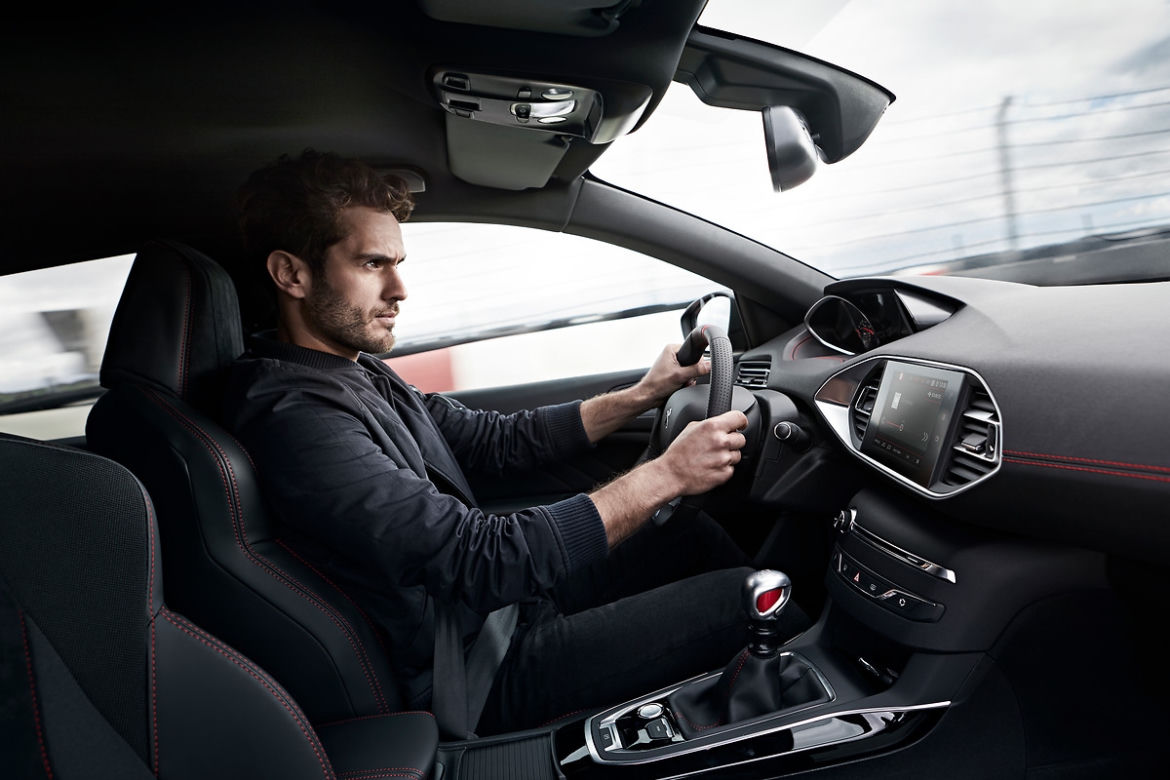 Peugeot 308 po liftingu