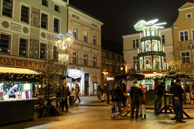Gliwicki Jarmark Bożonarodzeniowy wystartował. Wiedeński klimat i świąteczne gofry