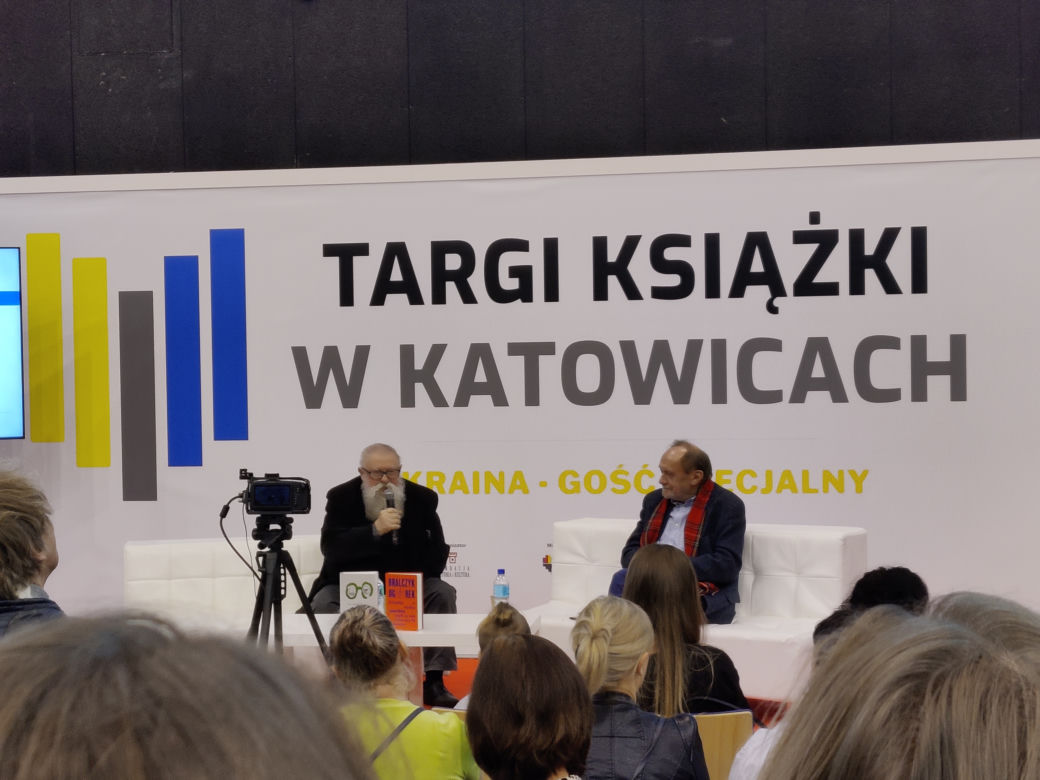 Targi Książki w Katowicach 2022. Rozpoznajesz się na zdjęciach?