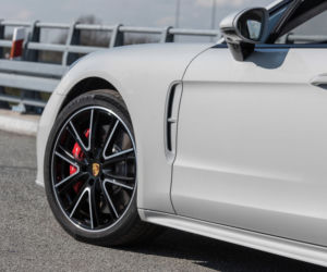 Porsche Panamera Turbo Sport Turismo 4.0 V8 550 KM