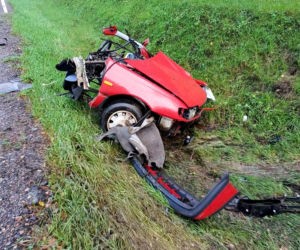 Bielsk Podlaski – Kleszczele. Samochód rozpadł się na pół po uderzeniu przez terenówkę