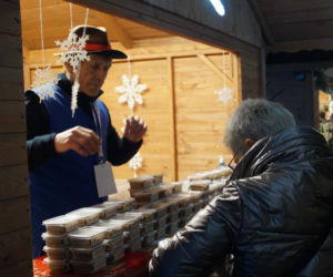 Akademicki Jarmark Bożonarodzeniowy w Fordonie [ZDJĘCIA]
