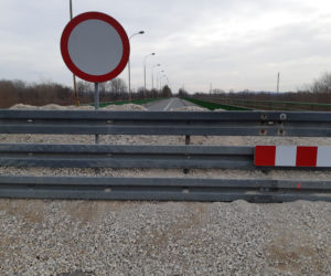 Opłakany stan mostu w Ostrowie