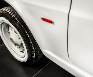 Fiat 126p dla Toma Hanksa z wnętrzem Carlex Design