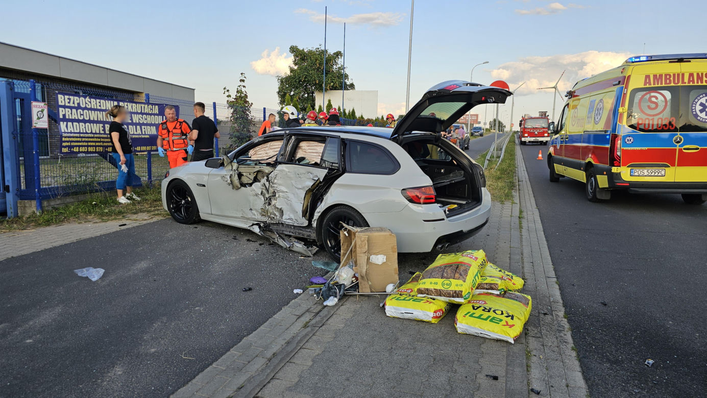 Tragiczny wypadek w Ostrowie Wielkopolskim. Nie żyje młody strażak OSP
