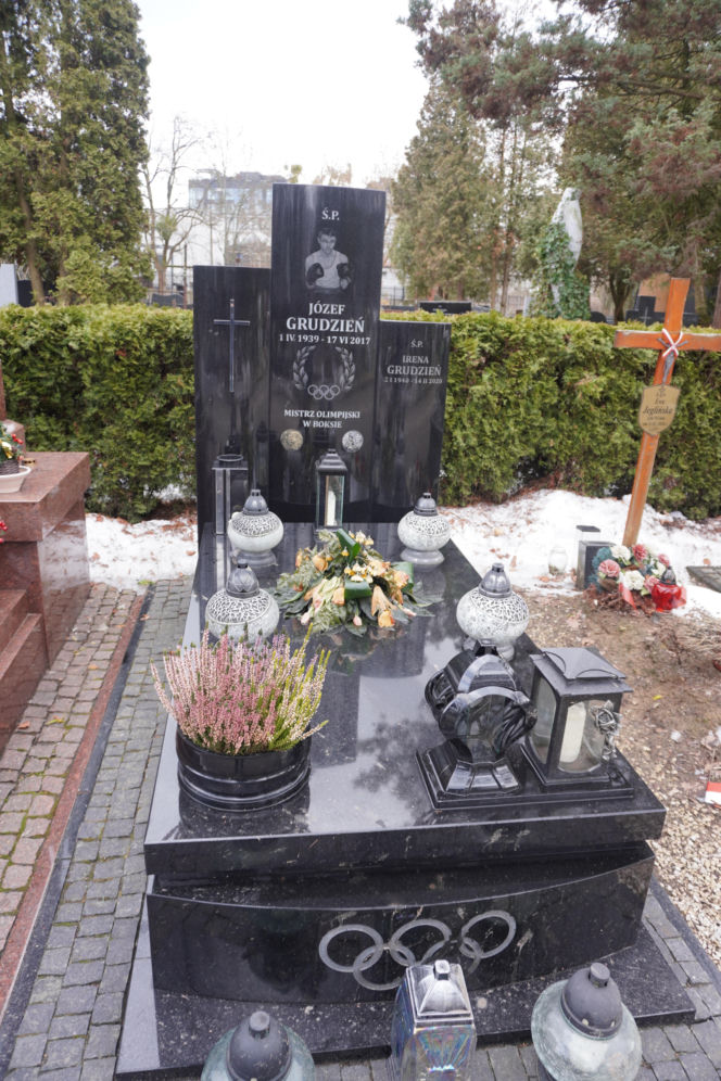 Nagrobek Józefa Grudnia