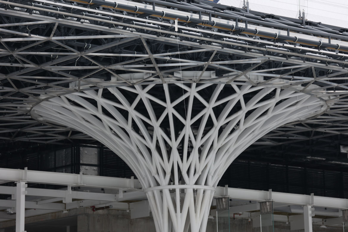 Budowa Dworca Metropolitalnego w Lublinie w zimowej odsłonie