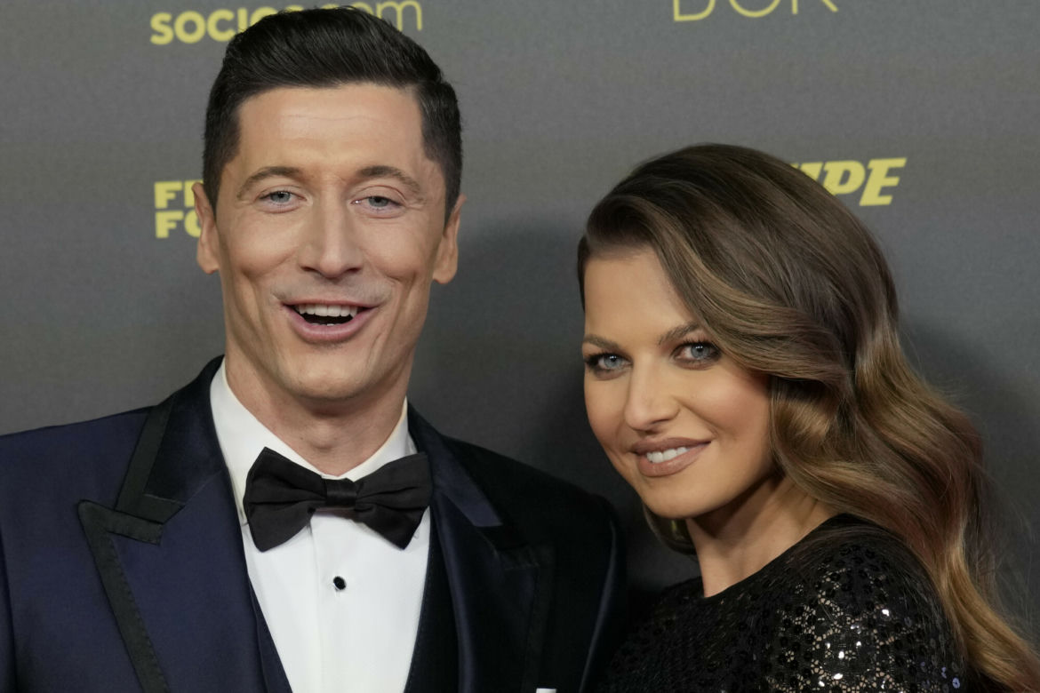 Robert Lewandowski i Anna Lewandowska na gali Złota Piłka 2021