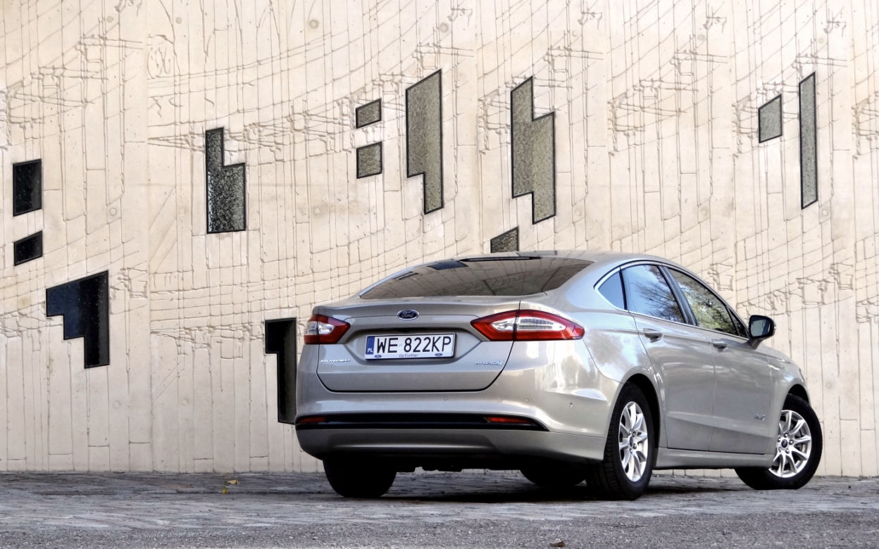 Ford Mondeo 2.0 Hybrid eCVT Titanium