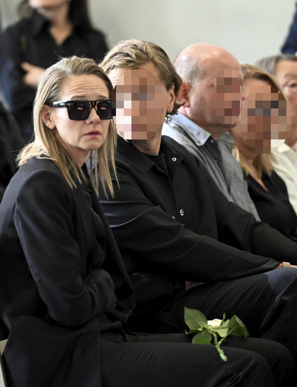 Wielkie pożegnanie Andrzeja Morozowskiego. Na Powązkach pojawił się tłum znanych osób