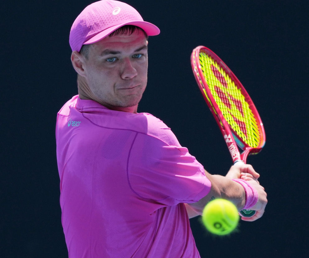 Kamil Majchrzak wygrywa dreszczowiec w Indian Wells. Teraz czeka go starcie z legendą!