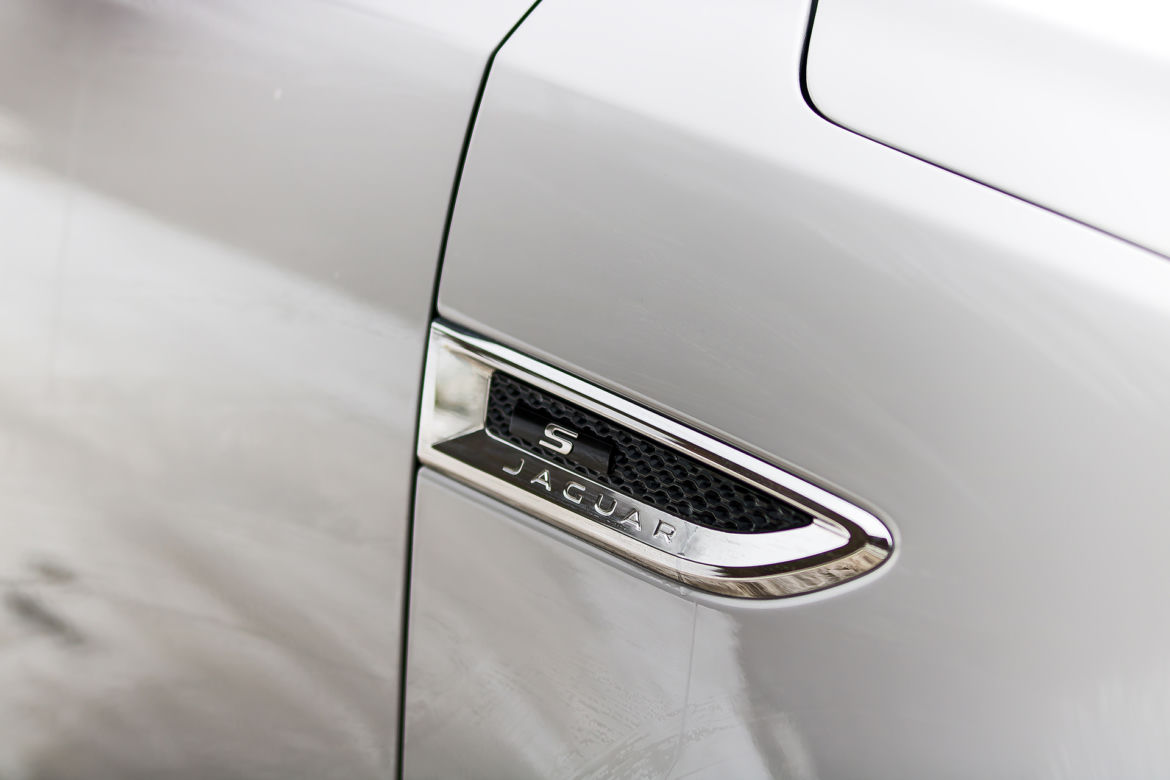 Jaguar E-Pace 2.0 i4D 180 KM AWD AT