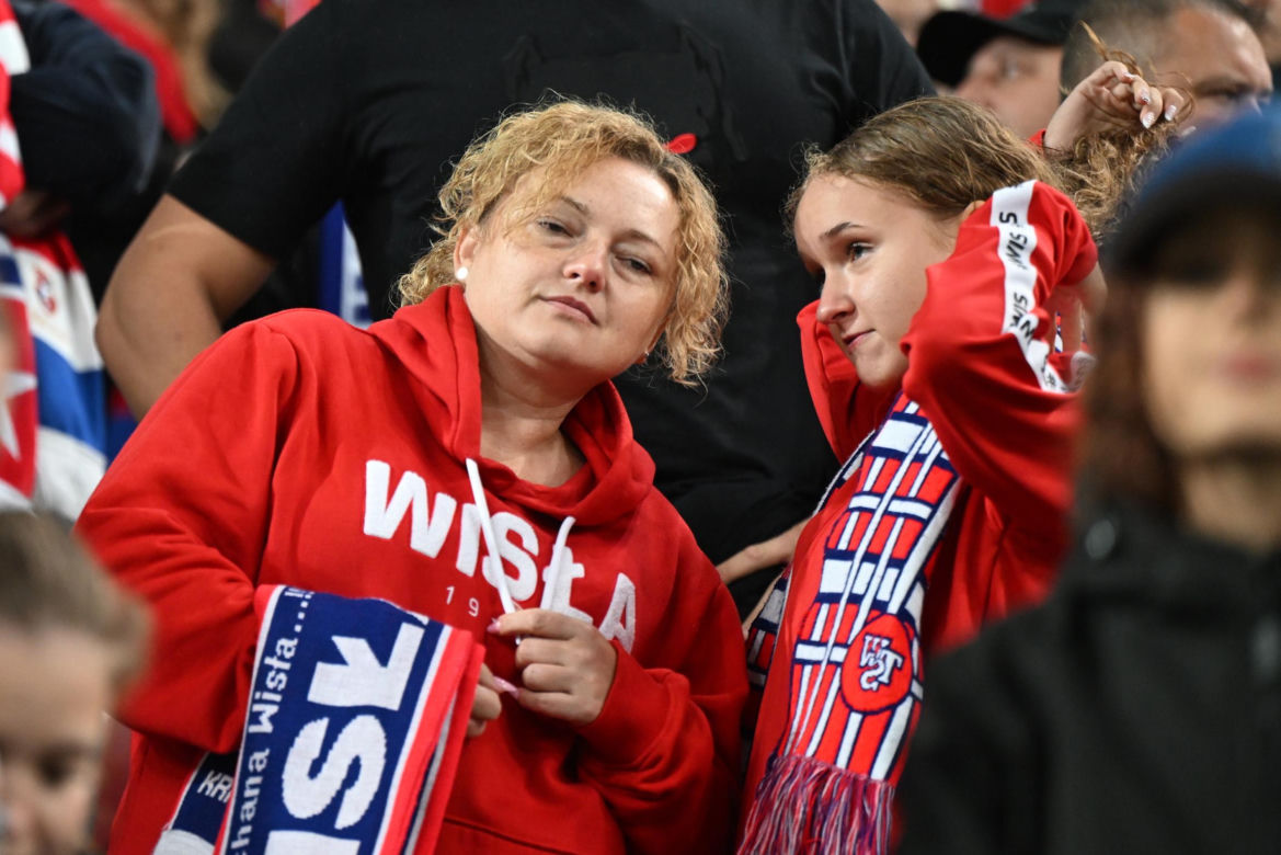Wisła Kraków - Jagiellonia Białystok; Zdjęcia kibiców i zawodników z meczu 8. kolejki PKO BP Ekstraklasy