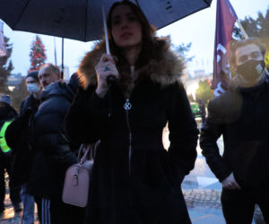 Protest przeciwko Lex Czarnek przez Sejmem. Marianna Schreiber 