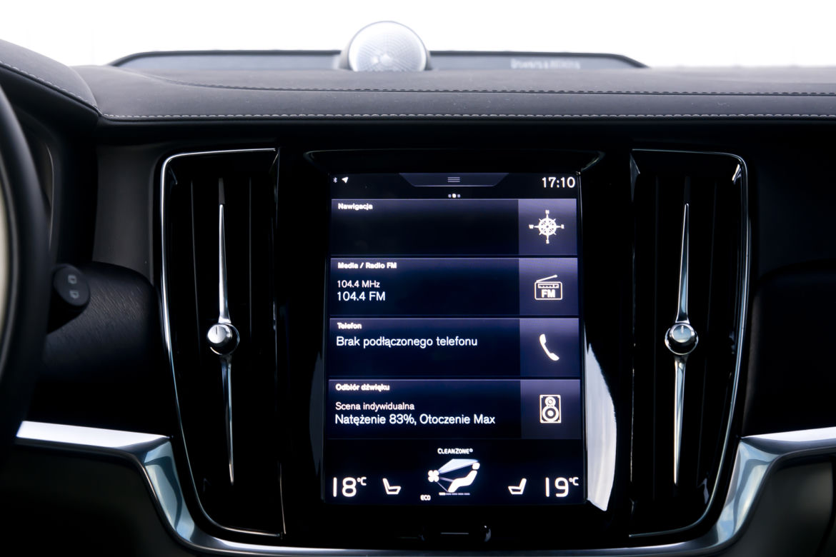 Volvo V90 Cross Country T6