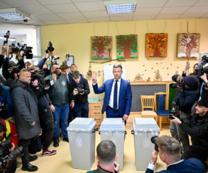 Majątek Petera Magyara. Nieruchomości, akcje i oszczędności w euro