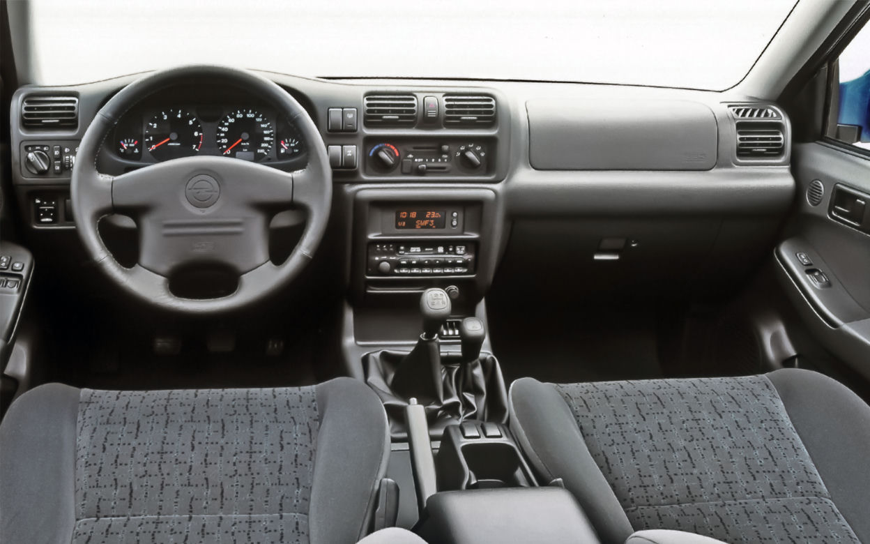 Opel Frontera