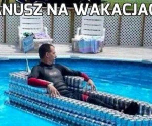  Polacy na wakacjach dają czadu! Zobacz NAJLEPSZE MEMY: Janusz i Grażyna w formie
