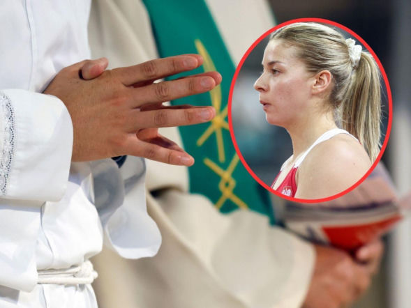 Wygłaszał kazanie. Nagle zaczął mówić o polskiej tenisistce! Ksiądz zaskoczył wiernych