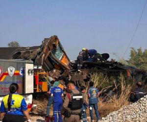 Tajlandia/ Co najmniej 12 osób zginęło w katastrofie kolejowej
