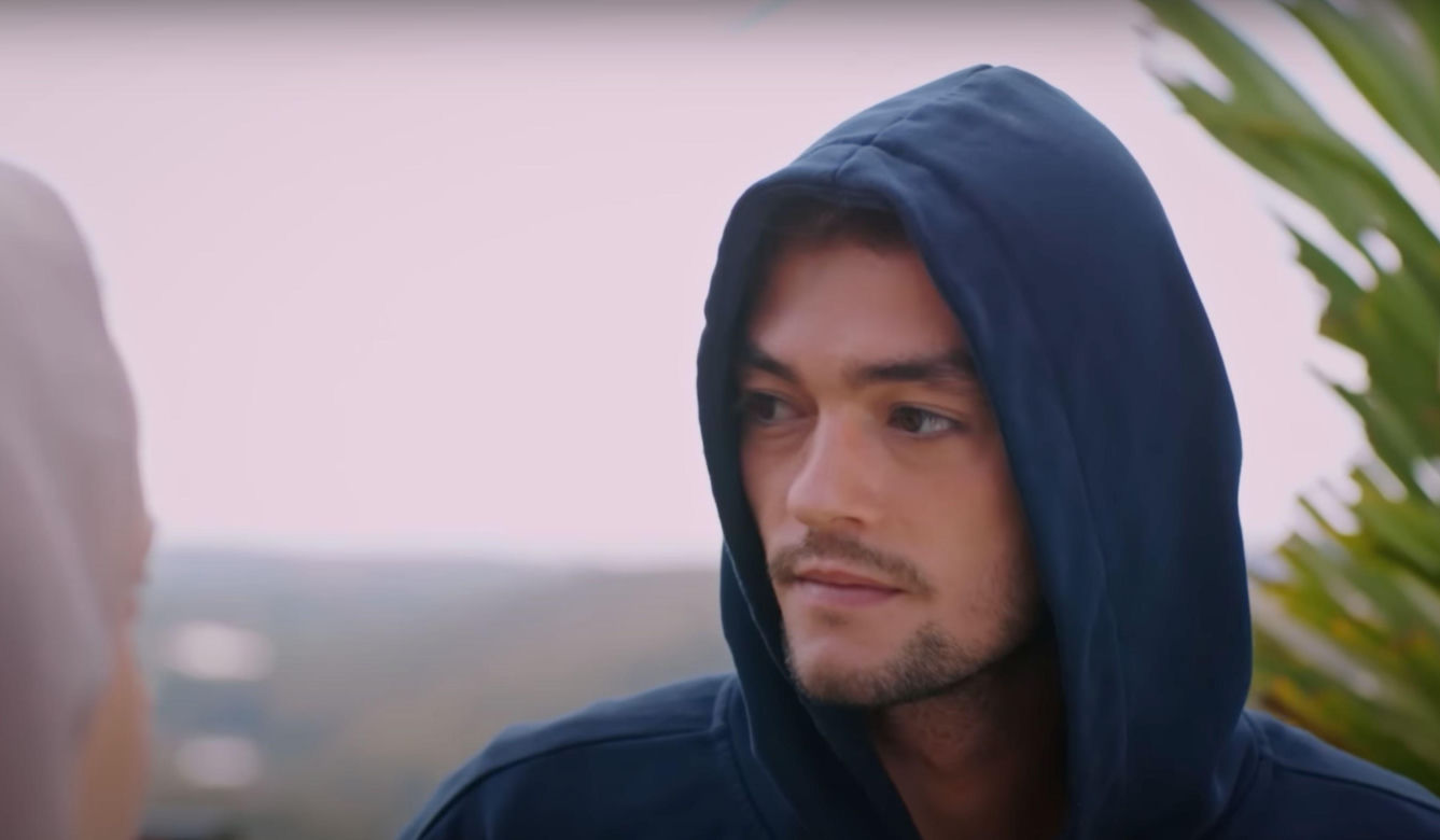 Okazuje się, że Alper żyje i dalej spiskuje z Cavidan. Tymczasem Bahar porzuca Silę w potrzebie, a ta próbuje odebrać sobie życie.