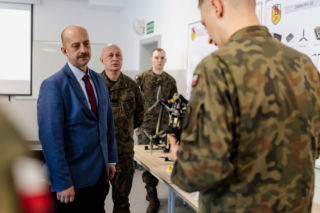 Przyszłość dronów w Wojsku Polskim nabiera kształtów. Unikalne laboratorium dronowe 19. Brygady