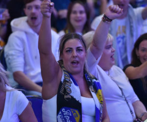 Strefa kibica w Kujawsko-Pomorskiej Arenie Toruń. Tak fani dopingowali ekipę Aniołów podczas finału PGE Ekstraligi