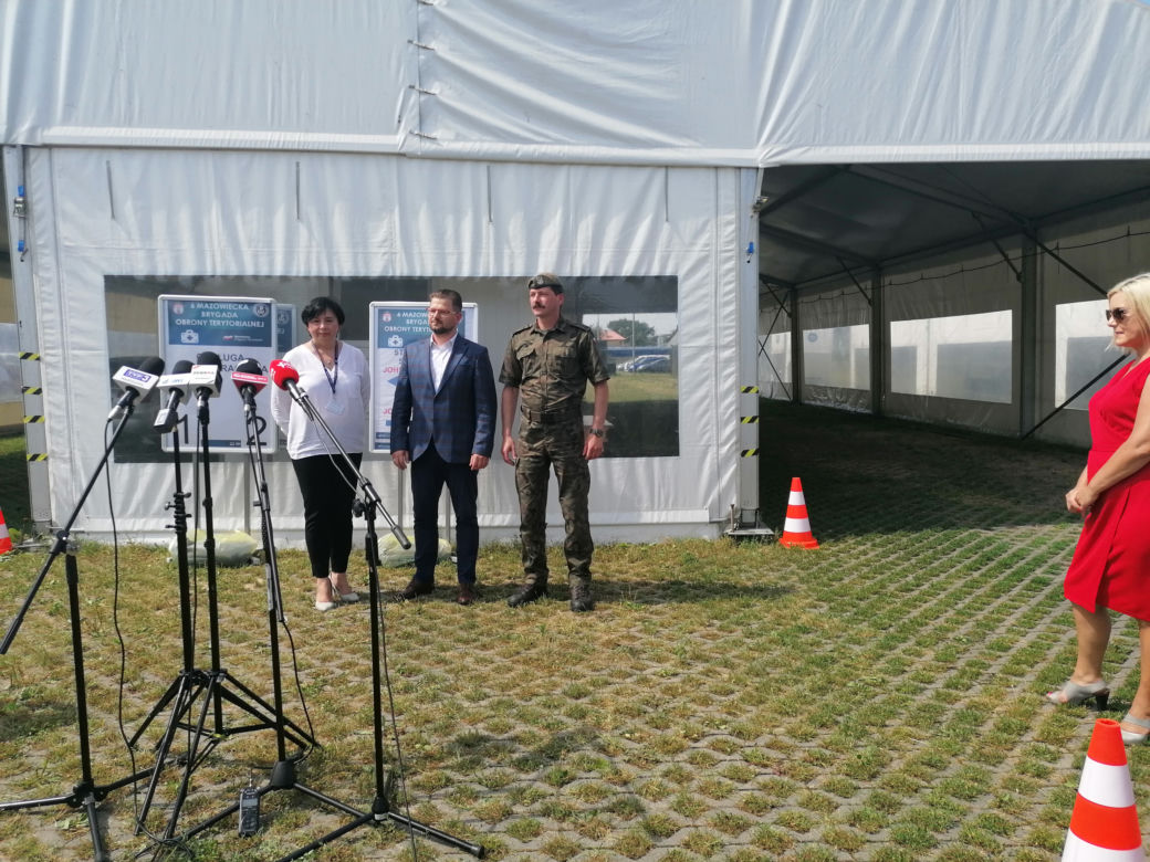 Punkt wymazów drive thru na Dębowej kończy swoją prace
