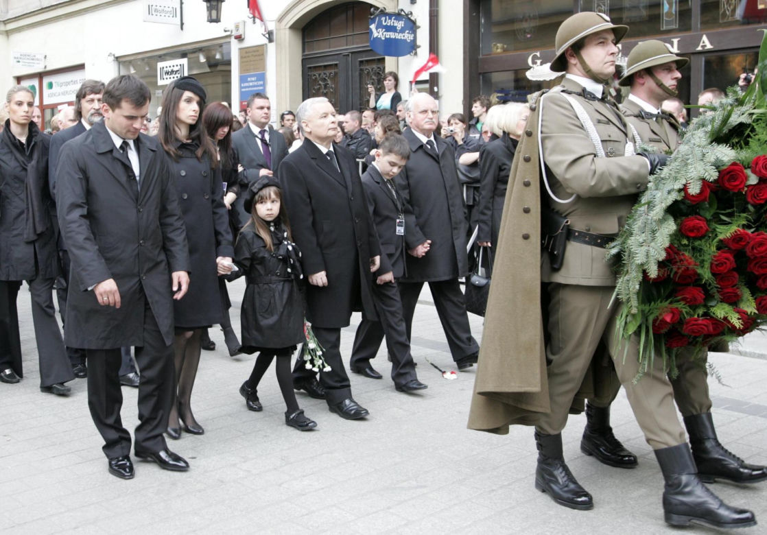 Pogrzeb Lecha i Marii Kaczyńskich w Krakowie, 2010r.