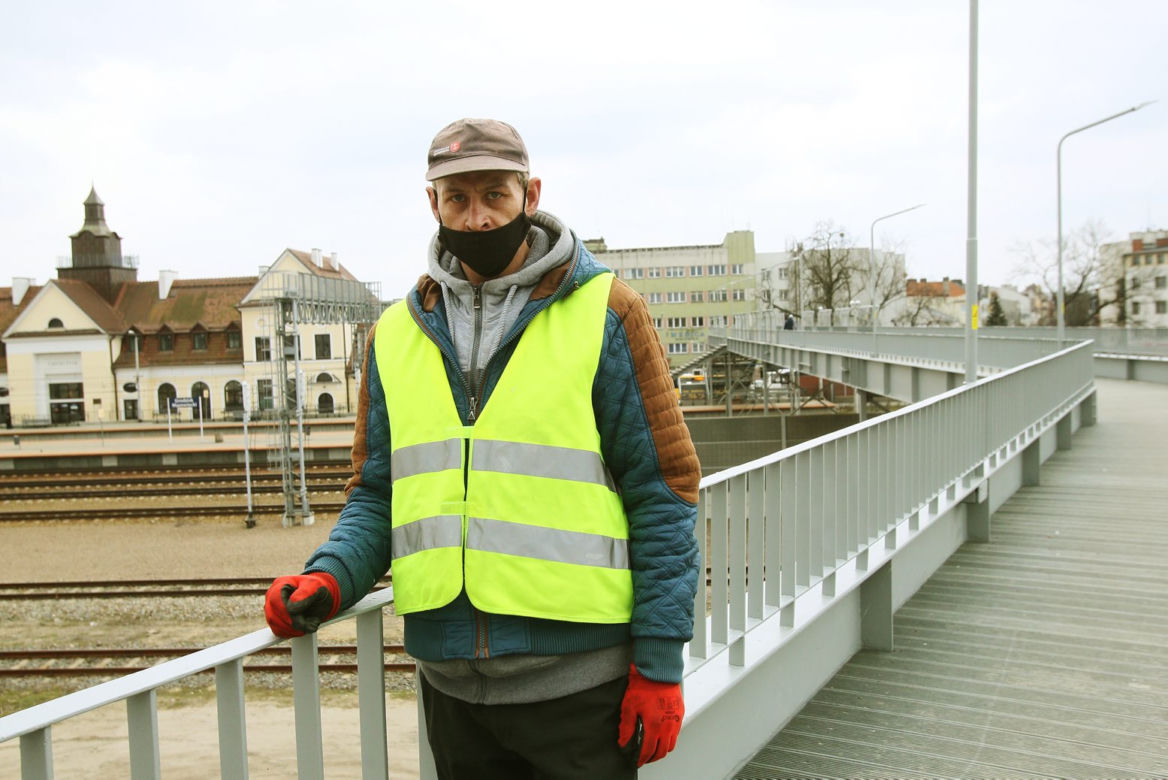 Przez awarię windy ratusz zatrudnił tragarzy