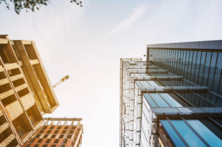 Zapłać więcej albo nie dostaniesz mieszkania. UOKiK stawia zarzuty deweloperom