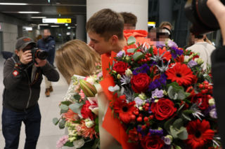 Władimir Semirunnij po powrocie do Polski od razu wpadł w ramiona ukochanej! ZDJĘCIA