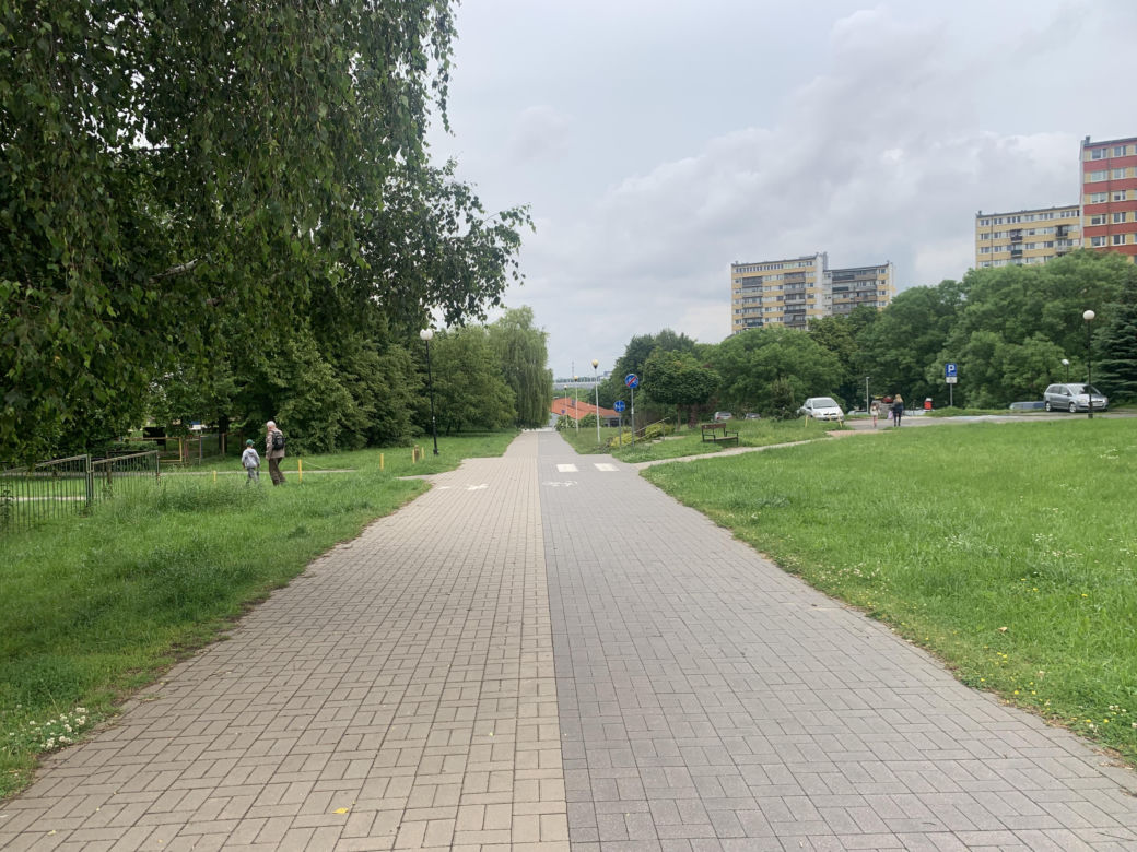 Schody dzielą ścieżkę rowerową. W internecie pojawiła się dyskusja na temat lubelskiej infrastruktury 